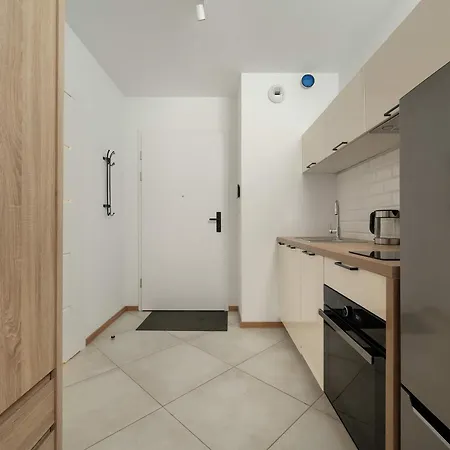 아파트 Bright With And Fitness In By Renters