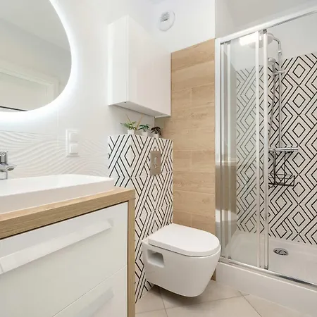Bright With And Fitness In By Renters 아파트 *