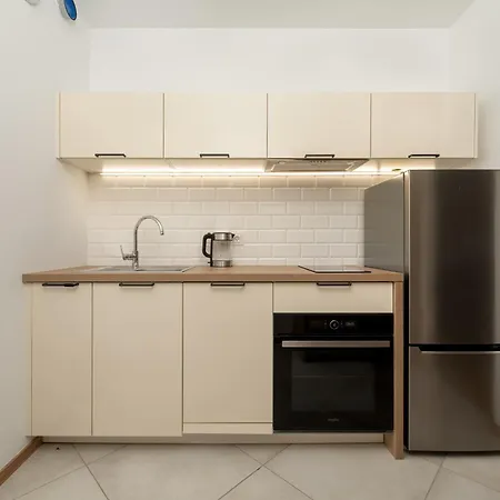 Bright With And Fitness In By Renters 아파트 브로츠와프